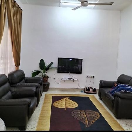 Che Na Homestay Pontian Pontian Kecil Eksteriør bilde