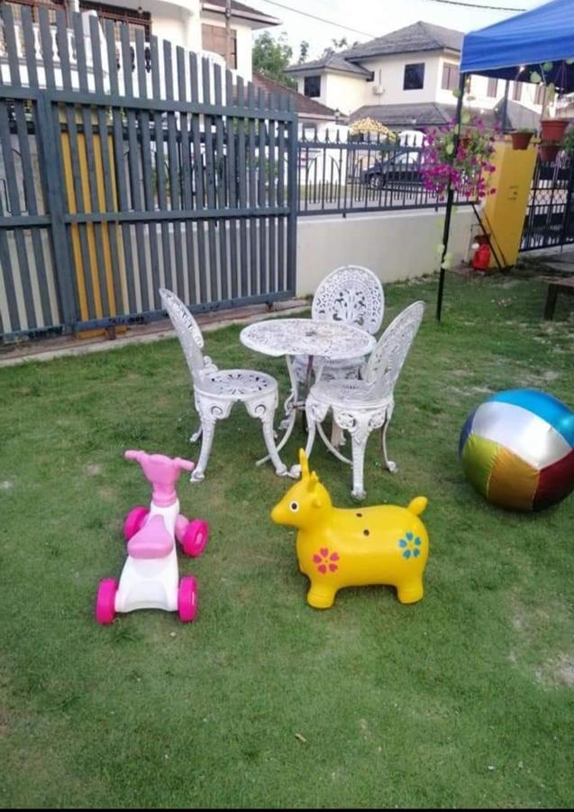 Che Na Homestay Pontian Pontian Kecil Eksteriør bilde